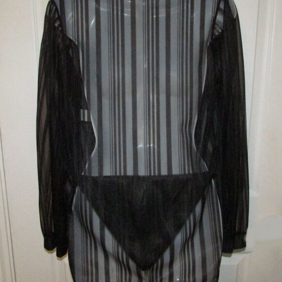 Black Sheer Nightshirt and Panty Set - Picture 6 of 11